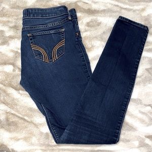 Hollister Nearly New Dark Wash Light Stitch Stretchy Skinny Jean Jeggings Size 5